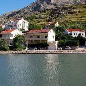 2* Bed & Breakfast Lokunja