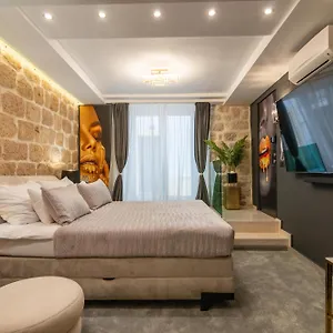 Vip Gold Bed & Breakfast