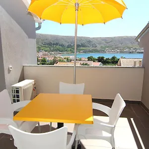 Franci Apartment